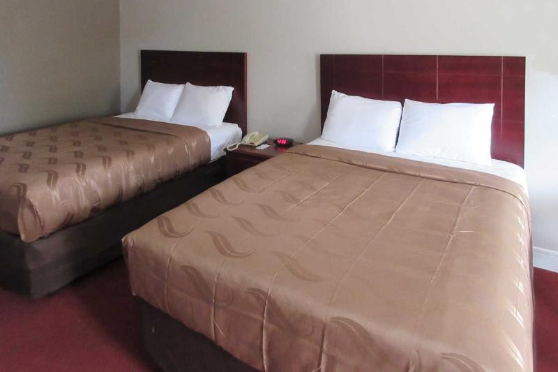 Quality Inn & Suites Port Arthur - Nederland Экстерьер фото
