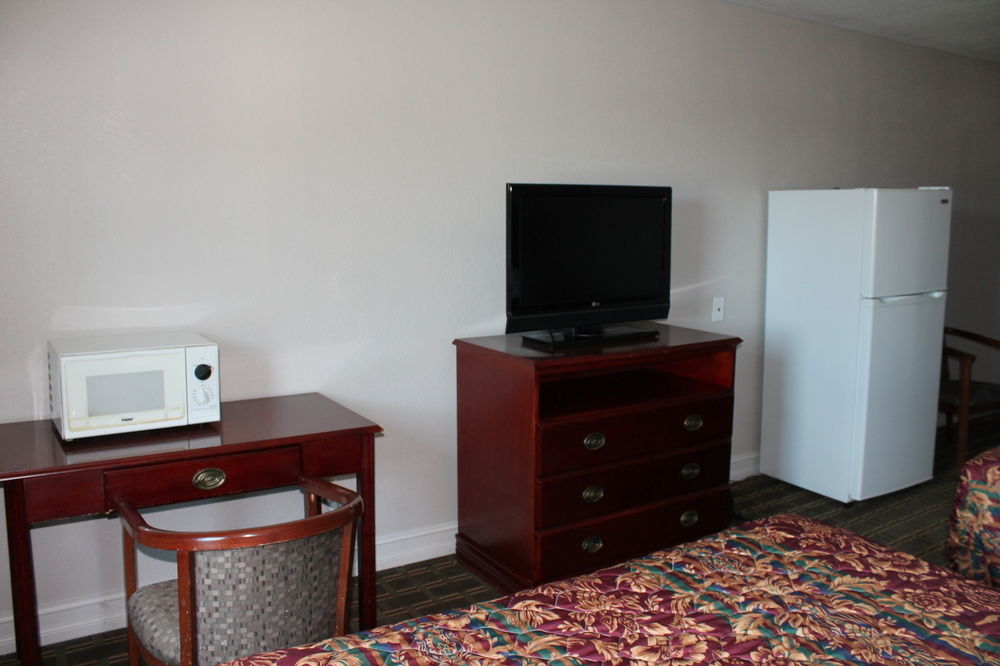 Quality Inn & Suites Port Arthur - Nederland Экстерьер фото