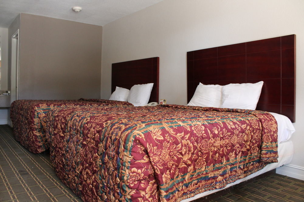 Quality Inn & Suites Port Arthur - Nederland Экстерьер фото